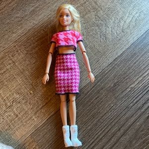 EUC Barbie Fashoinista 169 made to move